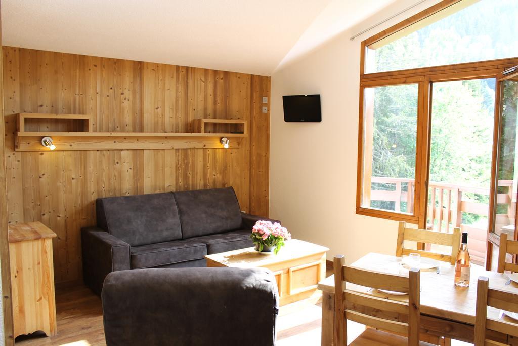 Residence Grand Bois Cles Blanches La Tania Exterior photo
