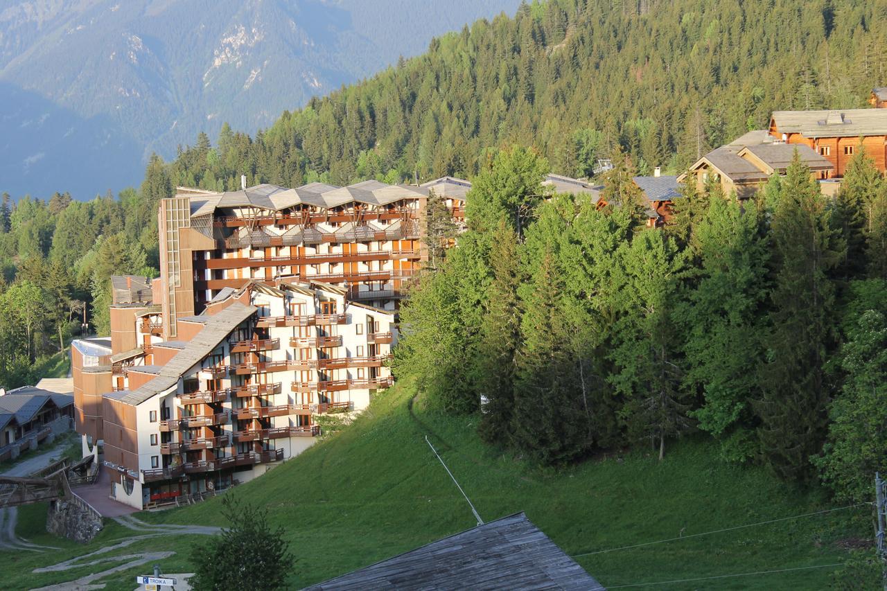 Residence Grand Bois Cles Blanches La Tania Exterior photo